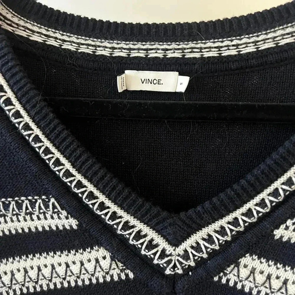 Vince Long Sleeve Striped Sweater Size Small Color Black White - Picture 4 of 6
